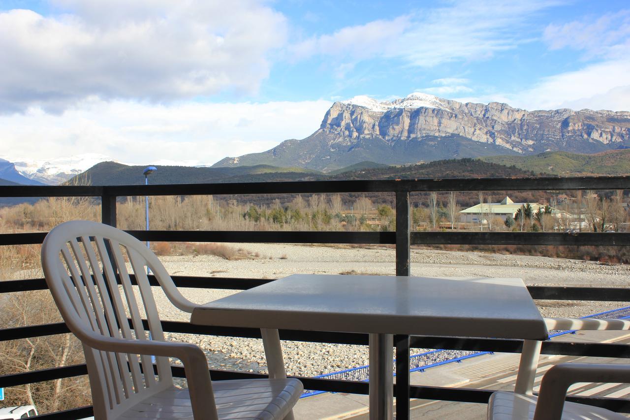 Apartamento Ainsa Pirineo Экстерьер фото
